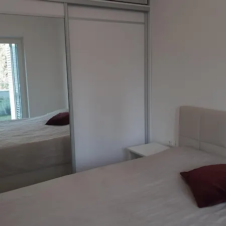 Duby Lapad Apartament
