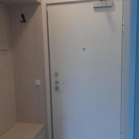 Duby Lapad 아파트